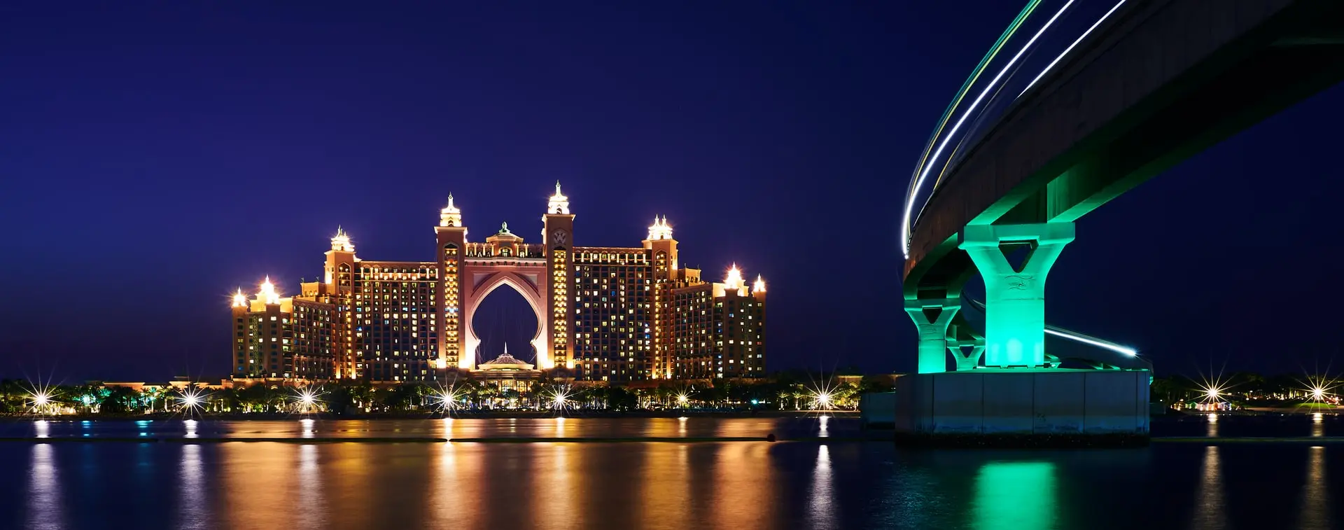 palm-jumeirah-boating